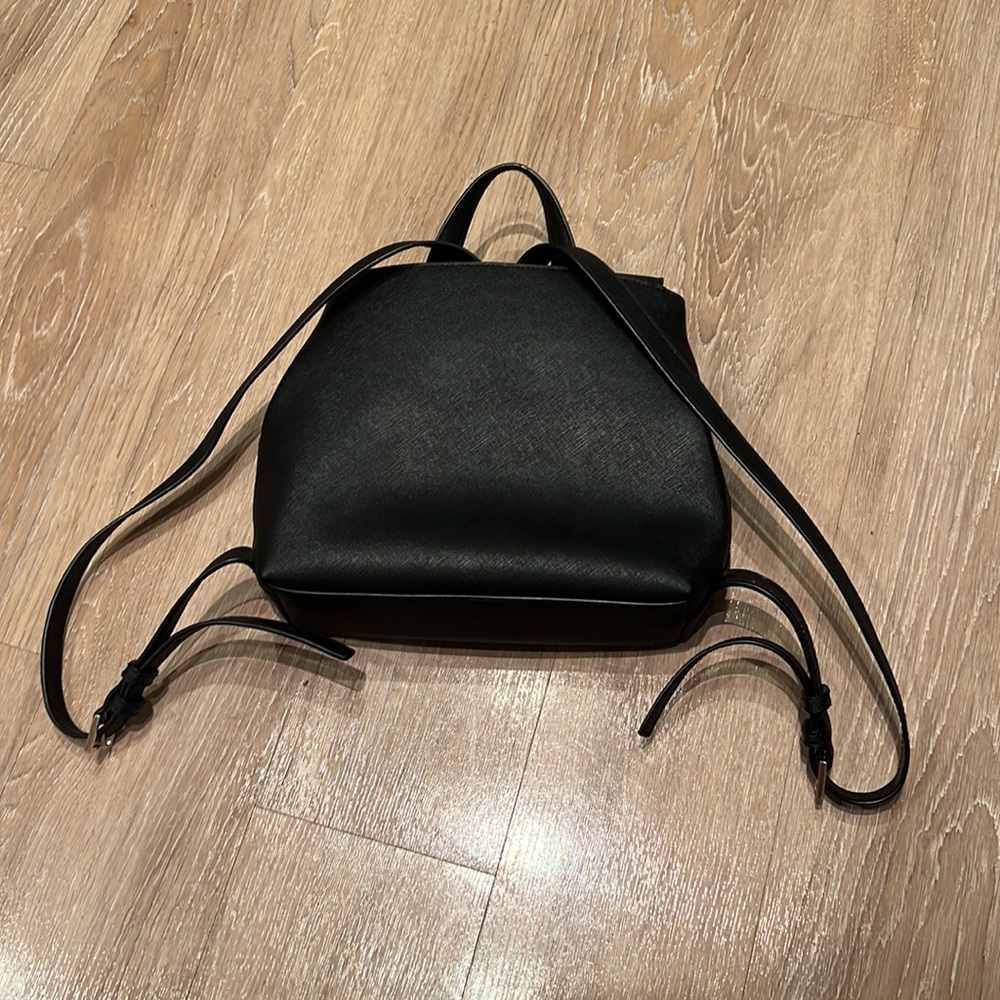 Kate Spade Disney Minnie Mouse Neema Backpack - Picture 6 of 12